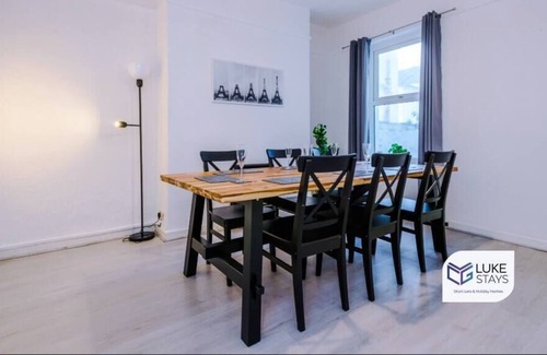 Wallasey House | Luke Stays -Lea Road