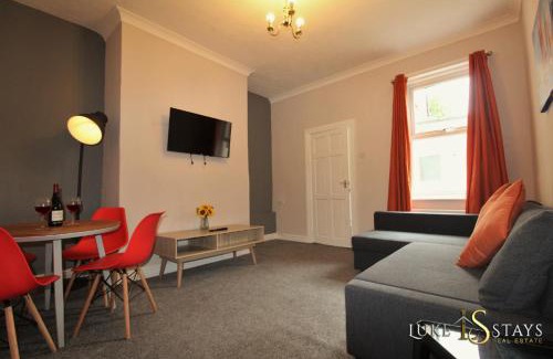 Newcastle-upon-Tyne Apartment | Luke Stays - Nicholson Terrace