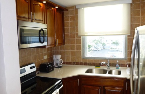 Isla Verde Apartment | Lullaby of the Sea