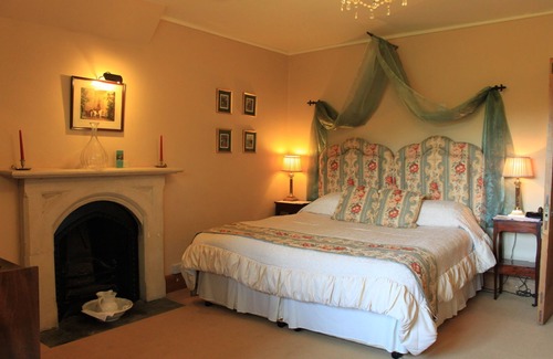 Lullington Bed & Breakfast | Lullington House