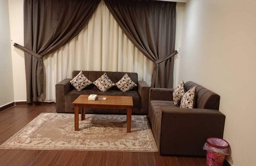 Al Khuzama Apartment | luluat althuraya serviced apartmints 8