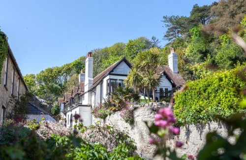 West Lulworth House | Lulworth Lodge