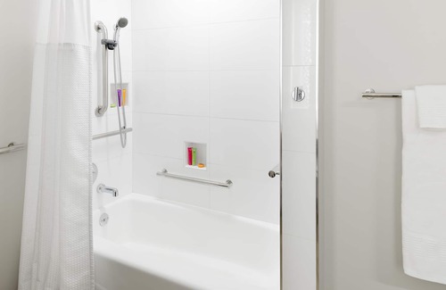 Midtown Hotel | LUMA Hotel Times Square