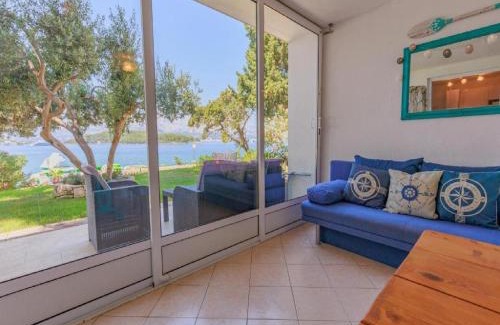 Lumbarda Apartment | Lumbarda Resort Apartments - Comfort One Bedroom Apartment H4