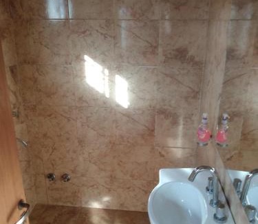 Granadero Baigorria Apartment | Luminoso Loft cercano al rio Granadero Baigorria