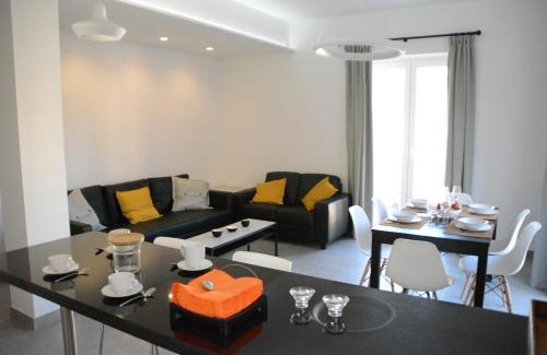 Figares Apartment | LUMINOSO Y MODERNO APARTAMENTO EN EL CENTRO