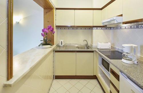 Areias de Sao Joao Apartment | Luna Clube Oceano