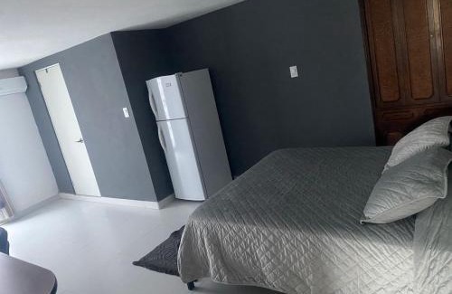 Monterrey House | Luna Nueva Habitación Privada