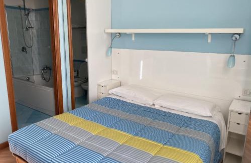 Quartiere XI Portuense Bed & Breakfast | Luna Rossa Roma Guest House
