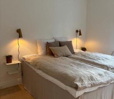 Herning Bed & Breakfast | Lund gamle skole