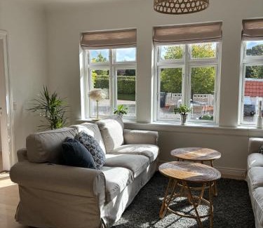 Herning Bed & Breakfast | Lund gamle skole