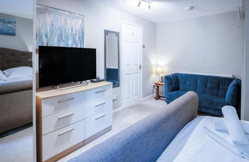 Rhossili Apartment | Lundy Lodge – 1 Bedroom Annex – Rhossili