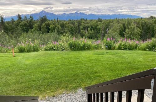 Buffalo Soapstone House | Lupine Cottage - Alaska at your doorstep!