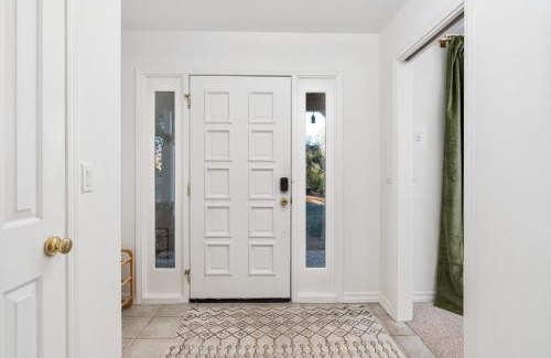 Mariposa House | Lupine Landing