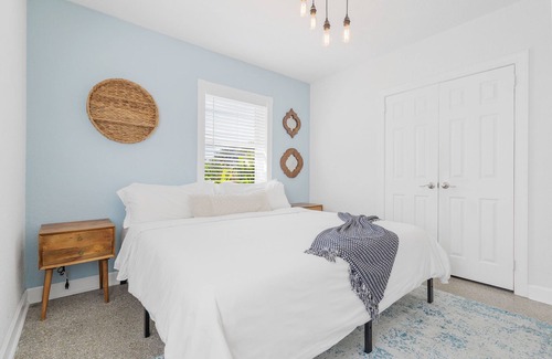 Parker Ridge House | Lush Gardens, Heated Pool, Tiki Bar, 2BR Private Home