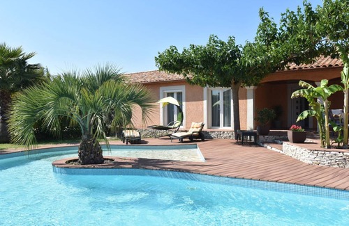 Rodilhan House | Lush Villa in Pierrerue with Private Pool & Centre Nearby