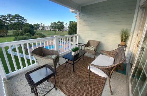Central Myrtle Beach Apartment | Luster Leaf Villa