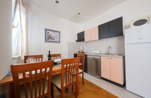 Kozino Apartment | Luton Apartments, Zadar - Kozino, Heated Pool & Hot Tub