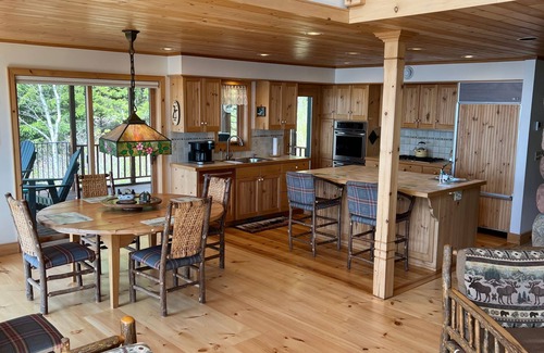 Lutsen House | LUTSEN LAKEHOUSE on LAKE SUPERIOR