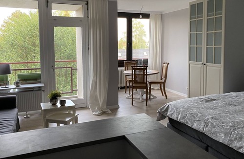 Region Hannover District Apartment | Lüttje time-out with sea view, WiFi and private parking included