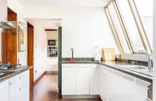 El Golf House | Lux 3Bedroom Gem, heart of Sanhattan by W & RITZ