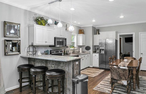 Lake Toxaway Condo | Lux 3Br Mtn Home with Incredible View of Falls and designer furnishings