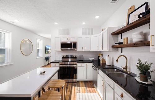 Phoenix Hill House | Lux 4-King Bedroom Home | Nr Downtown Louisville|Bourbon Distilleries