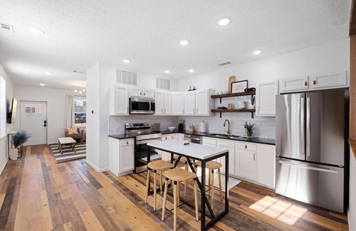 Phoenix Hill House | Lux 4-King Bedroom Home | Nr Downtown Louisville|Bourbon Distilleries