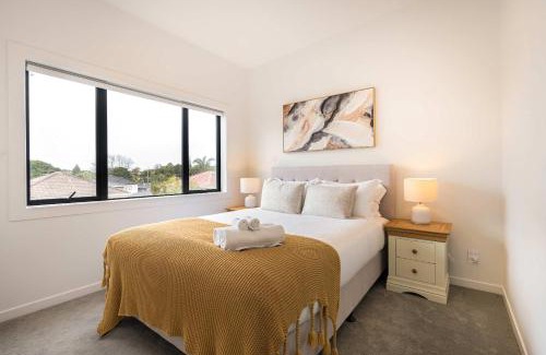 Greenlane House | Lux 4B Holiday House in Greenlane - ASBshowgrounds