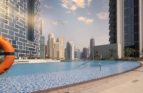 Al Sufouh 2 Apartment | LUX 52 42 Deluxe Island view suite