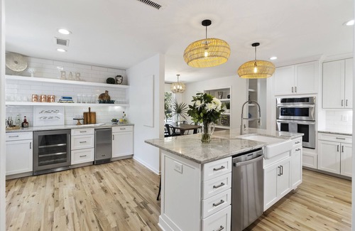 Vanderhorst Plantation House | Lux. 6 Bed w/Turtle Point Golf Views + Pet Friendly