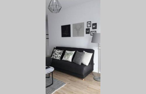 Wilanow Apartment | Lux Apartment close to Medicover and Paley