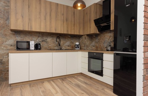 Baluty Apartment | Lux Apartment Manufaktura by Renters