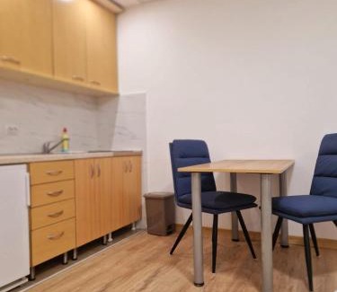 Cukarica Apartment | LUX BANOVO BRDO apartman