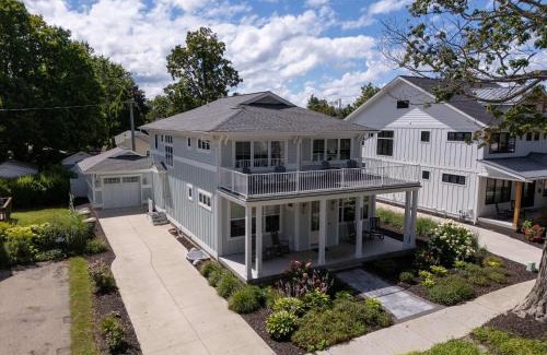 South Haven House | Lux Beach Home Lake Views Firepit