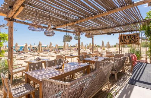 Saints Constantine and Helena Apartment | Luxury Ap Bella - Parking & Pool in Azur Panorama