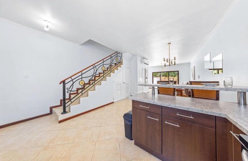 Gold Coast Apartment | Lux Condo In Gold Coast Aruba W Pools & Gym