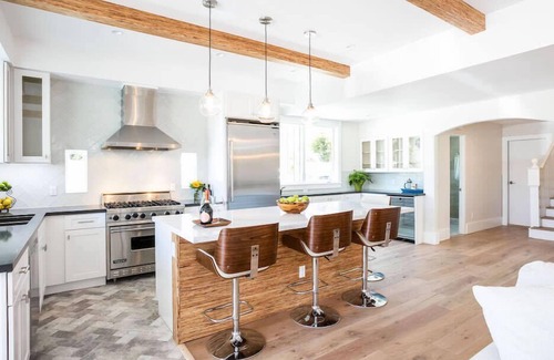 Corona del Mar House | Lux contemporary ocean view house w/rooftop deck