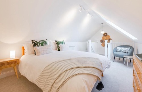 Martlesham Heath House | Lux Lodge