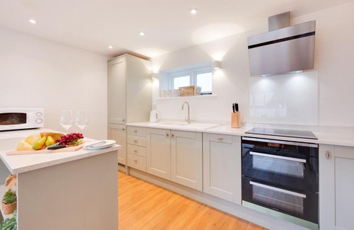 Martlesham Heath House | Lux Lodge