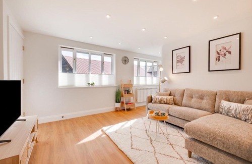 Martlesham Heath House | Lux Lodge