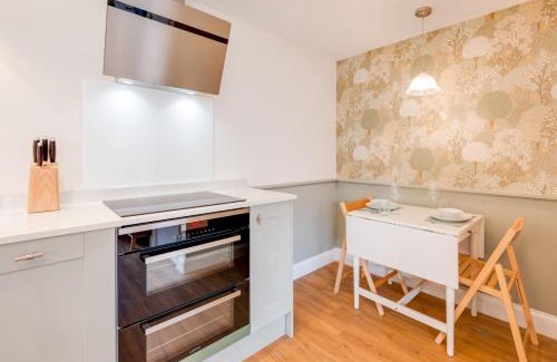 Martlesham Heath House | Lux Lodge