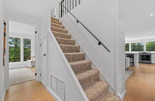 Muskoka Lakes House | Lux Muskoka Waterfront 5 BR Luxury