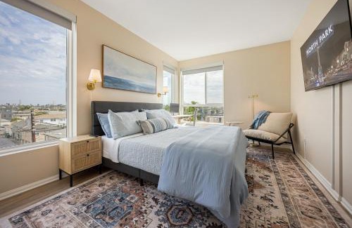 North Park Apartment | LUX Oasis North Park, King Beds, Workspaces, Parking