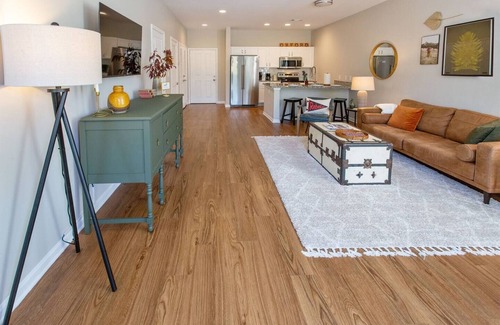 Oxford Cottage | Lux Oxford Cottage Vacation Getaway - Amazing Loca