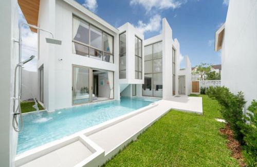 Si Sunthon Villa | Lux Pride 2 - Luxury Pool Villas Near Laguna