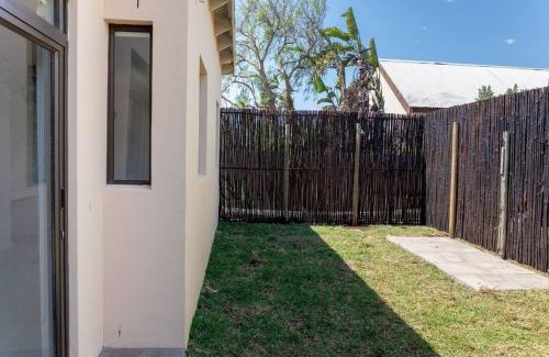 Sunset Beach Apartment | Lux Private Garden Studio - Sunset Beach