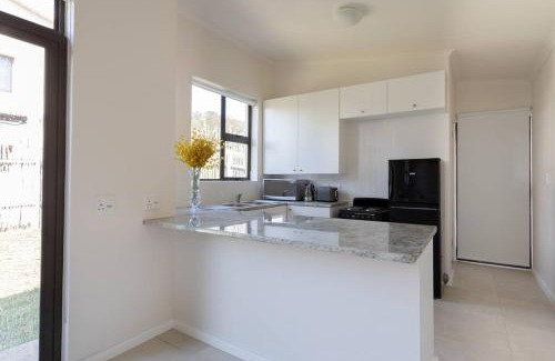 Sunset Beach Apartment | Lux Private Garden Studio - Sunset Beach