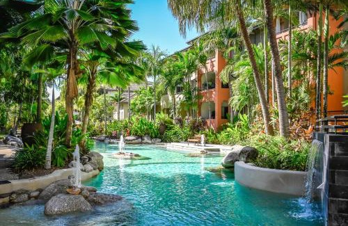 Westcourt Apartment | Lux Resort - 9 Pools Gym & Bbq
