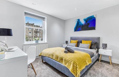 Abbey Road Apartment | LUX St Johns Wood Apartment - Sleeps 7
